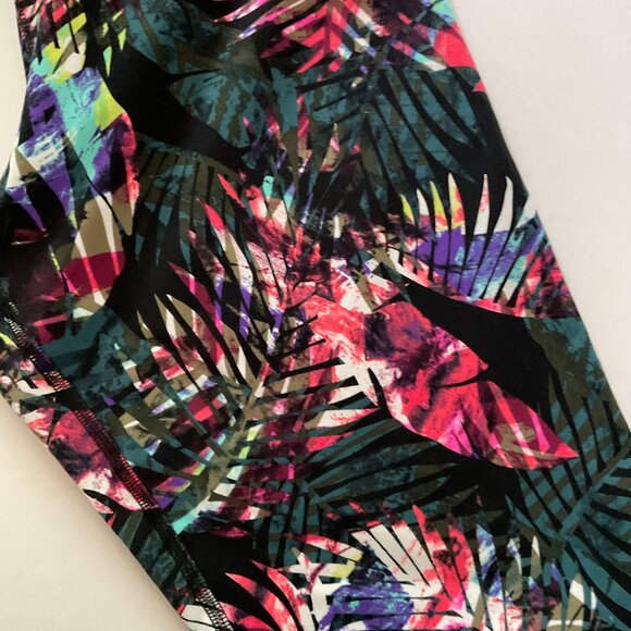 PINK VICTORIA SECRET Ultimate Leggings NWOT Size M - Picture 4 of 6